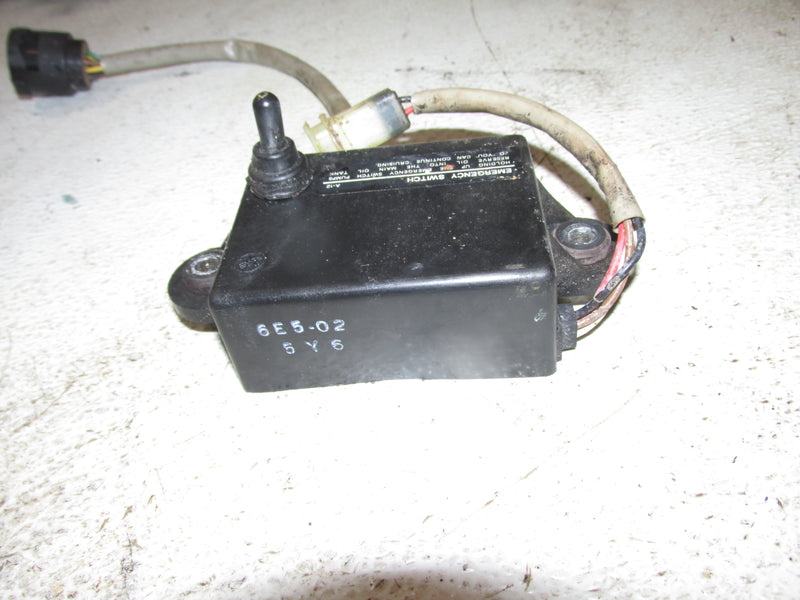 Yamaha 130hp 2 Stroke Outboard Emergency Oil Switch (6E5-02)