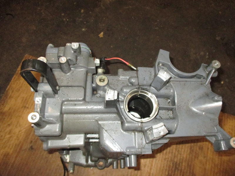 Yamaha 30hp 4 stroke outboard crankcase block