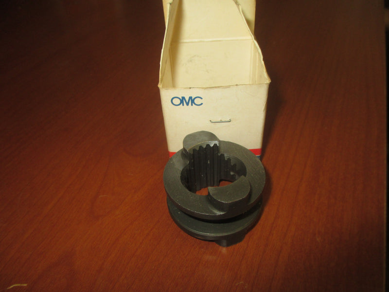 NOS Johnson/Evinrude Outboard Clutch Dog Shifter (312866)
