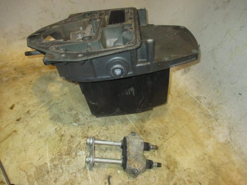 Yamaha 80, 90, 100hp 4 stroke outboard Engine Holder and Oil Pan