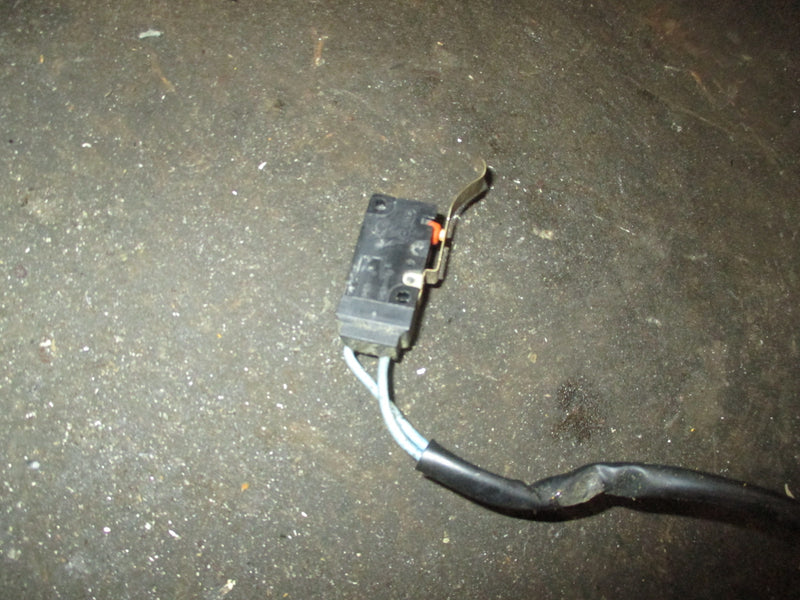 Suzuki DF300 300hp 4 stroke Outboard Tilt Limit Switch (37722-93J11)