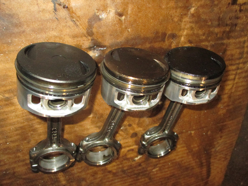 Yamaha 30hp 4 stroke outboard piston and rod set of 3 (65W-11631-00-96)