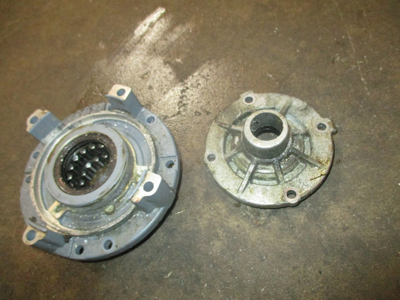 Yamaha 115hp 2 stroke outboard Upper Crank Bearing and Lower seal