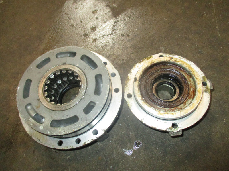 Yamaha 115hp 2 stroke outboard Upper Crank Bearing and Lower seal