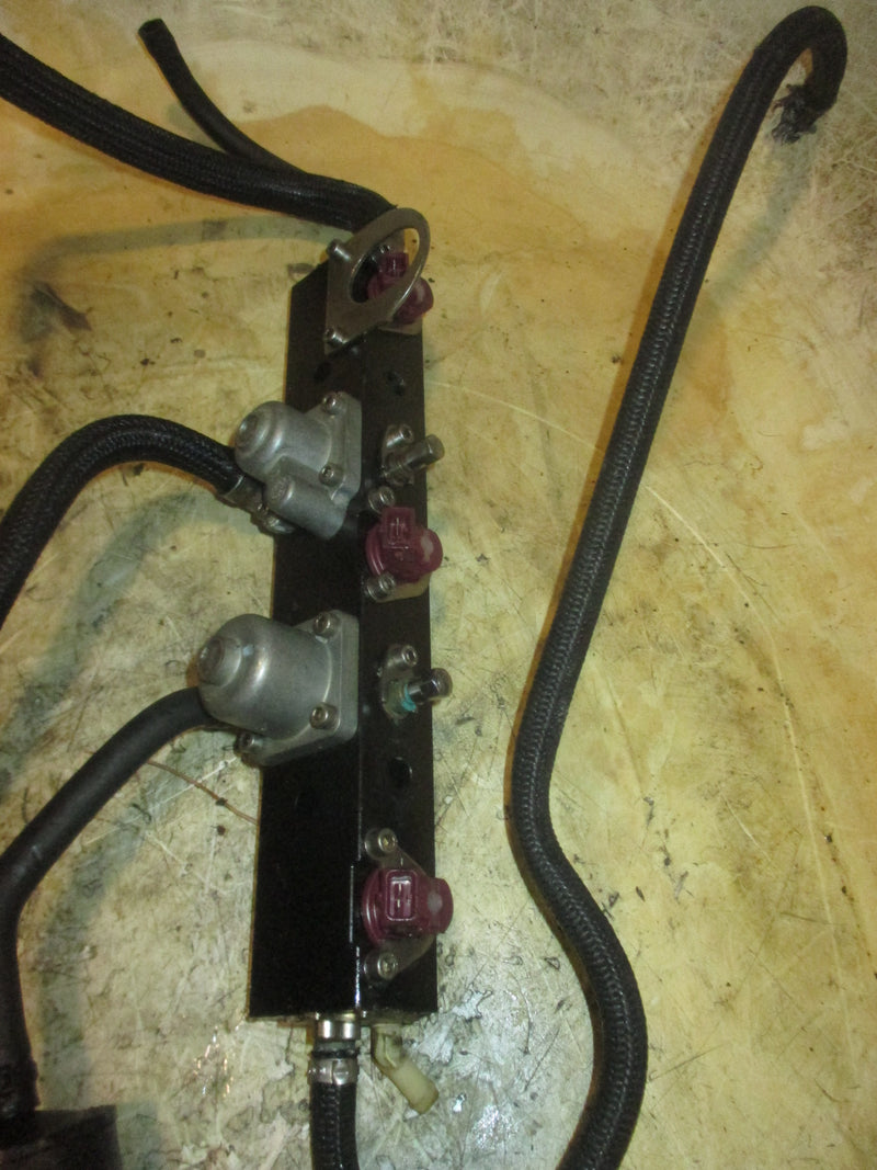Mercury Optimax Pro XS 115hp outboard Fuel Rail and Injector Set (8M6000827)
