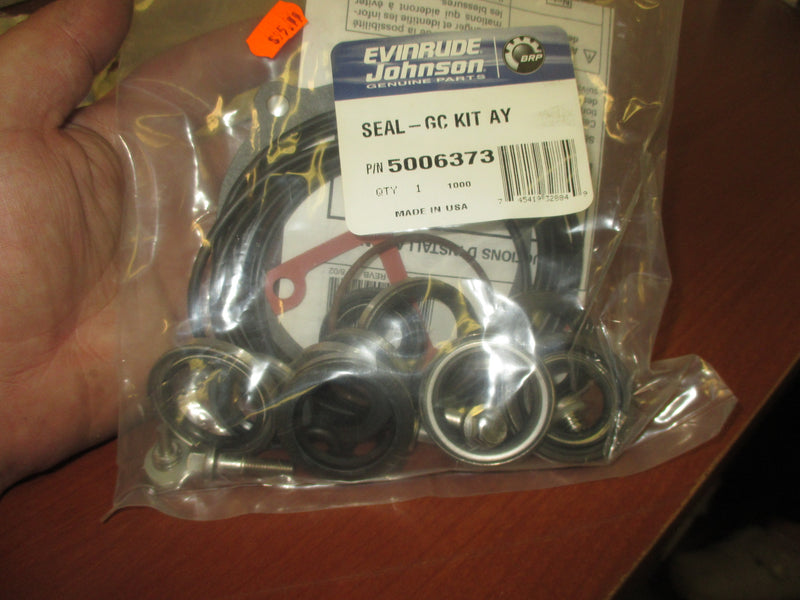 NOS Johnson/Evinrude Outboard Gearcase Seal Kit Assembly (5006373)