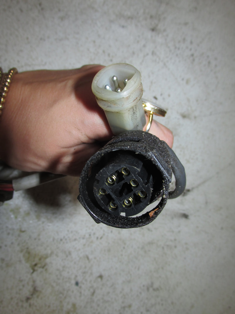 Yamaha 130hp 2 Stroke Outboard Emergency Oil Switch (6N7-09)