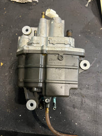 Load image into Gallery viewer, Suzuki DF140A 140hp 4 stroke outboard VST fuel vapor separator (15600-90J11)
