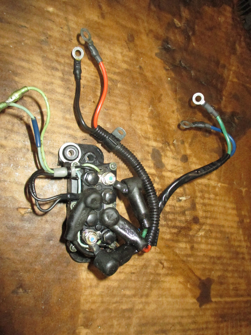 Yamaha 30hp 4 stroke outboard tilt trim relay (6H1-81950-60-00)