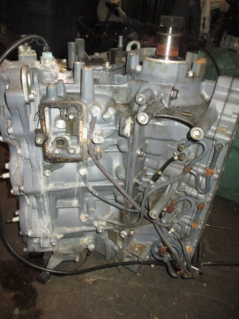 Yamaha 200hp HPDI VMAX 2 stroke Outboard Crankcase Powerhead