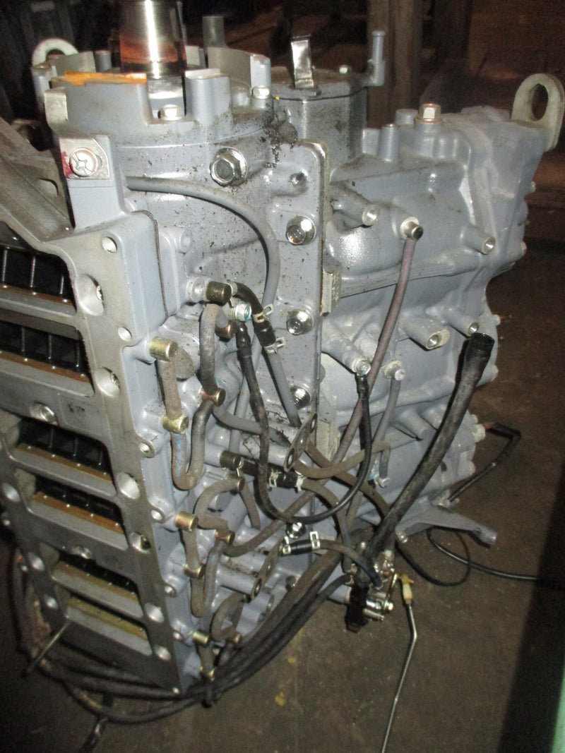 Yamaha 200hp HPDI VMAX 2 stroke Outboard Crankcase Powerhead