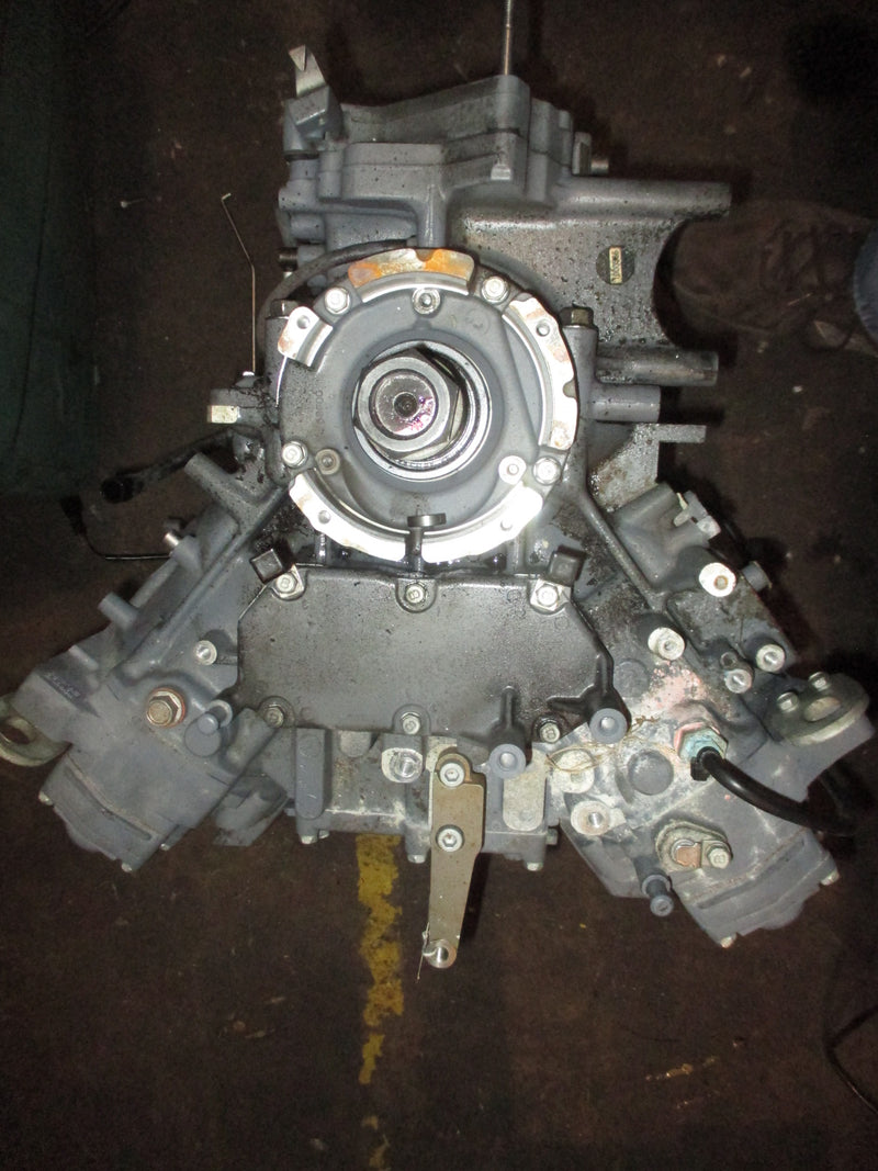 Yamaha 200hp HPDI VMAX 2 stroke Outboard Crankcase Powerhead