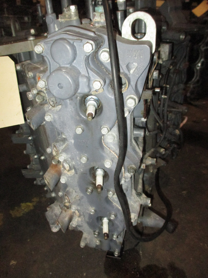 Yamaha 200hp HPDI VMAX 2 stroke Outboard Crankcase Powerhead