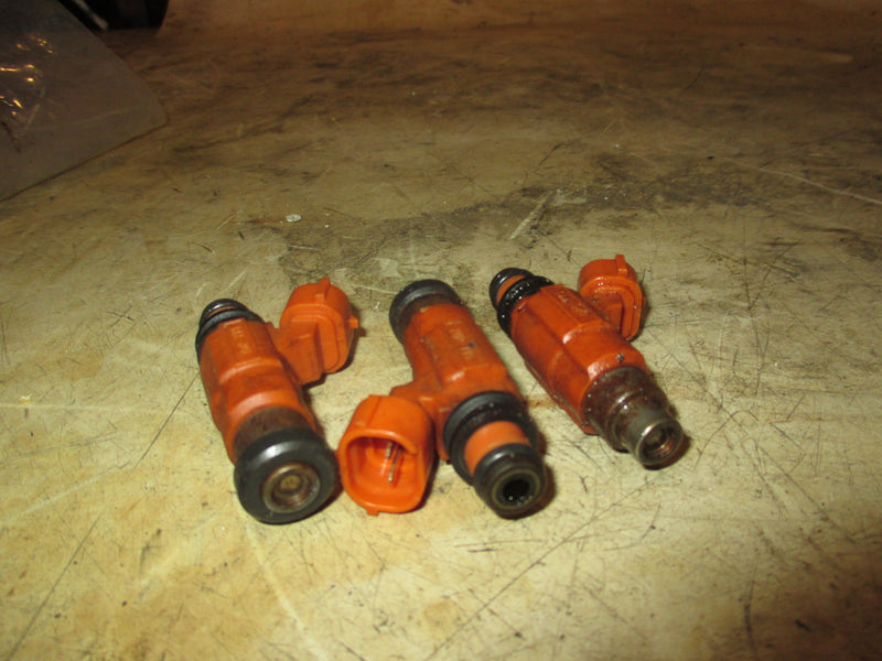 Suzuki DF140 140hp 4 stroke outboard fuel injector set of 3 (15710-65D00)