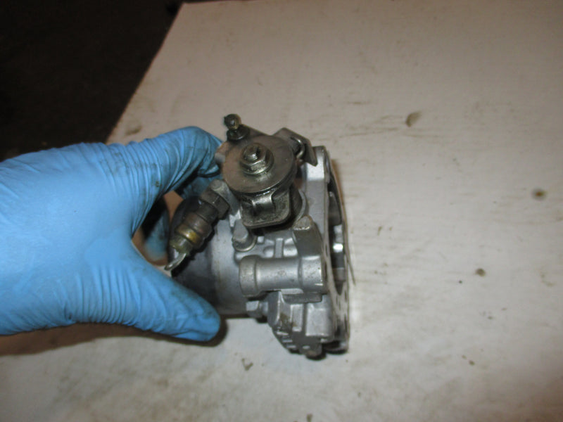 Johnson Suzuki 140hp 4 stroke outboard throttle body w/ sensor
