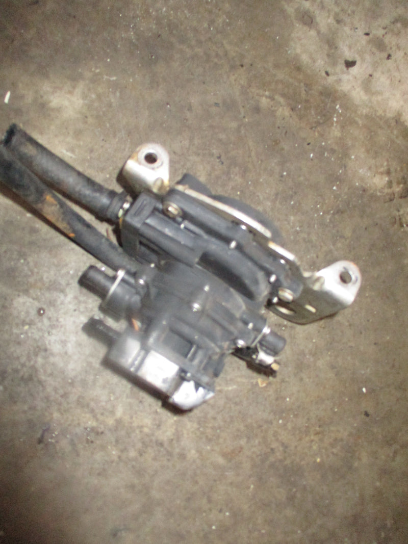 Johnson 140hp 2 stroke outboard VRO pump (174304)