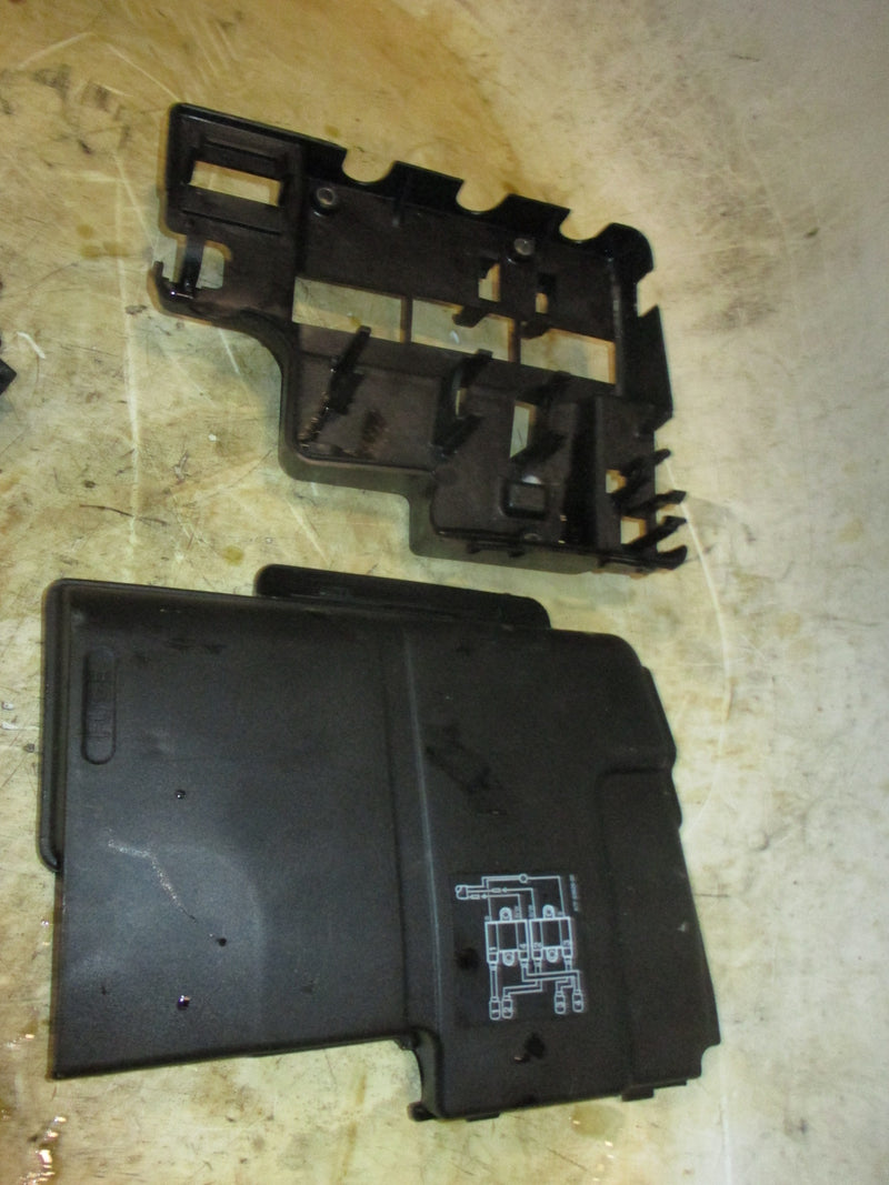 Yamaha 90hp 4 stroke outboard Electronics Holder and Cover (67F-81942-00-00)