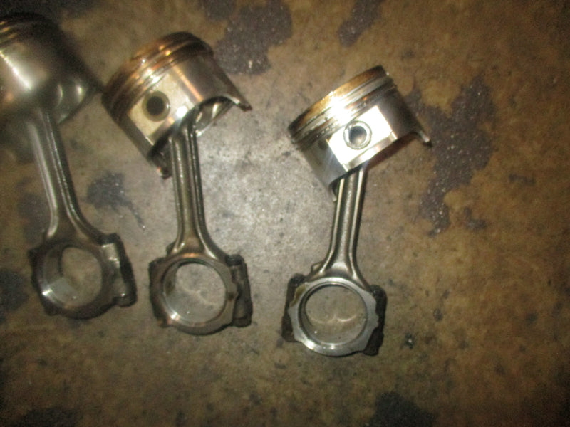 Johnson Suzuki 60hp 4 stroke outboard piston and rod set (12111-99E01)