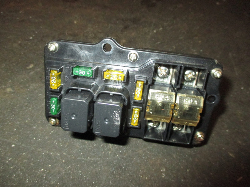Yamaha 200hp HPDI VMAX 2 stroke Outboard Fuse Box (68F-82170-01-00)
