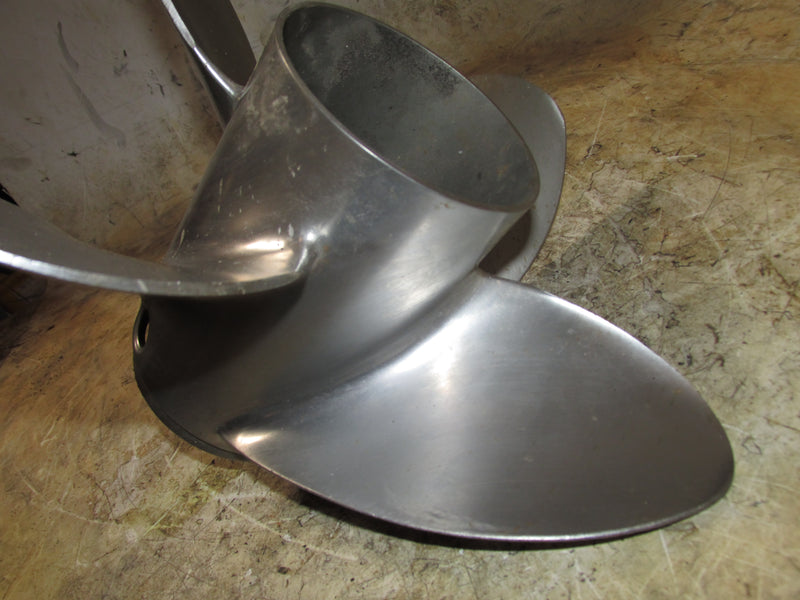Mercury 150hp XR6 2 stroke outboard 4 Blade Stainless Steel Propellor