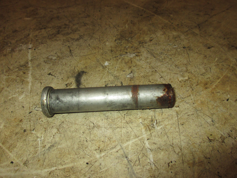 Yamaha 90hp 4 stroke outboard Upper Trim Pin (67F-43126-00-00)