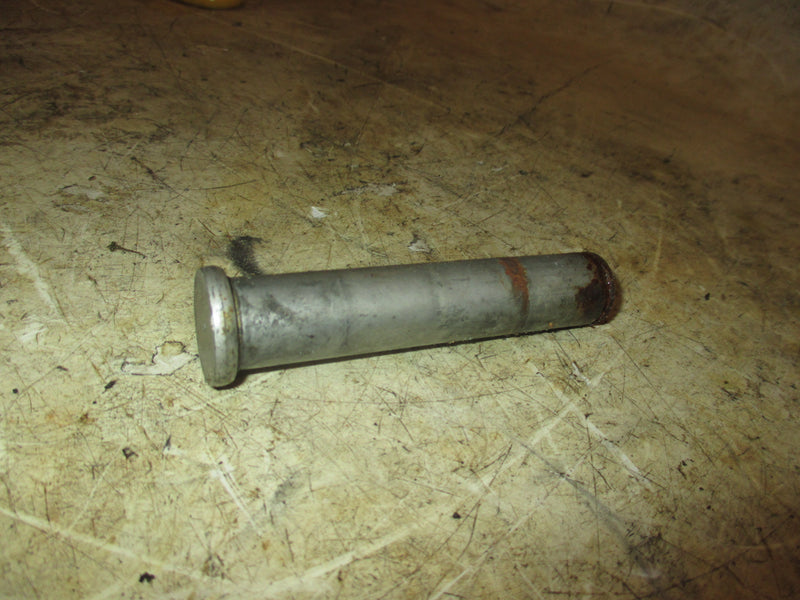 Yamaha 90hp 4 stroke outboard Upper Trim Pin (67F-43126-00-00)