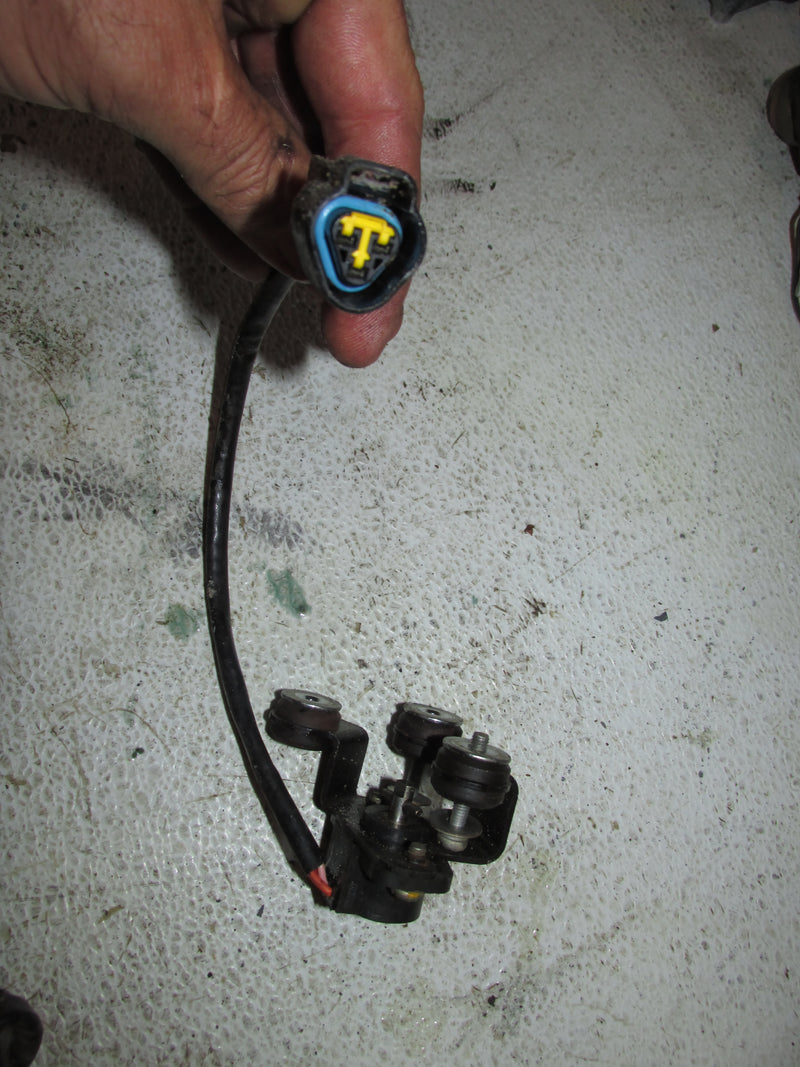 Yamaha 225hp OX66 2 Stroke Outboard Throttle Position Sensor (61A-85885-00-00)