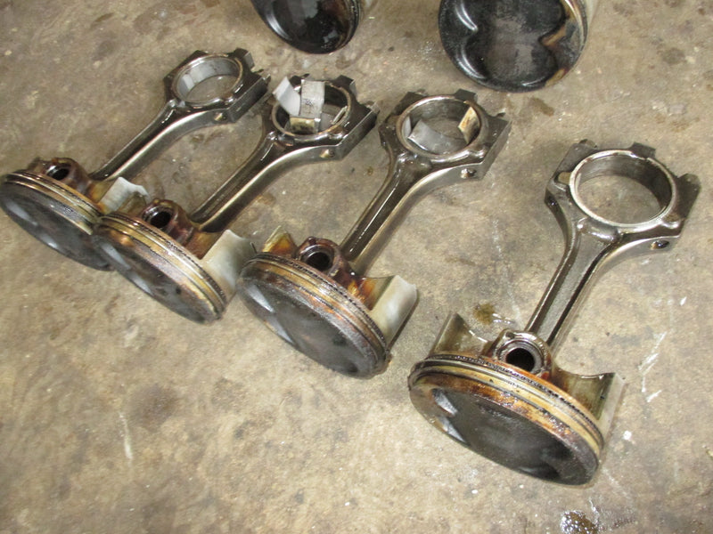 Yamaha 225hp 4 stroke outboard Piston and Rod set of 6 69J-00