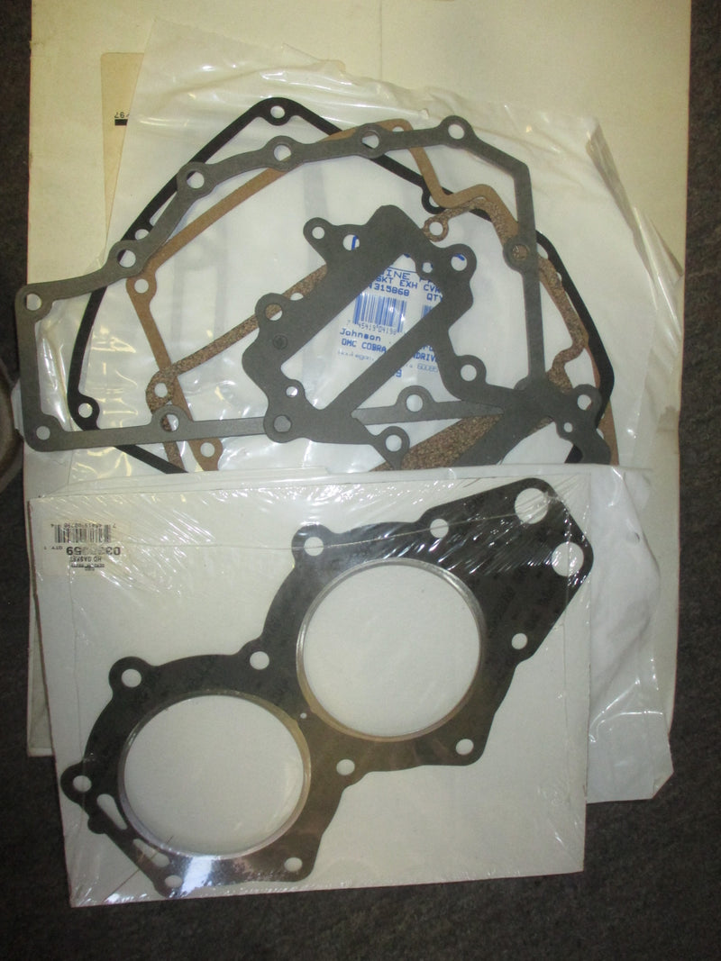 NOS Johnson/Evinrude Outboard Gasket Set (439083)
