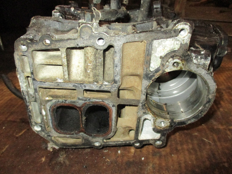 Tohatsu 25hp 2 stroke outboard crankcase block