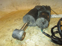 Load image into Gallery viewer, Yamaha 100hp 4 stroke outboard Tilt Trim Unit (67F-43800-00-4D)
