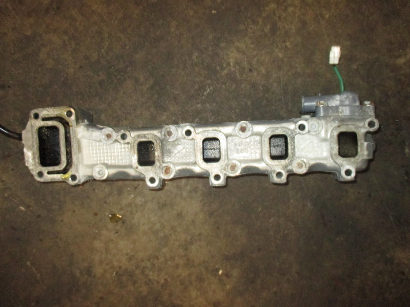 Suzuki DF70 70hp 4 stroke outboard exhaust manifold (14100-99800)