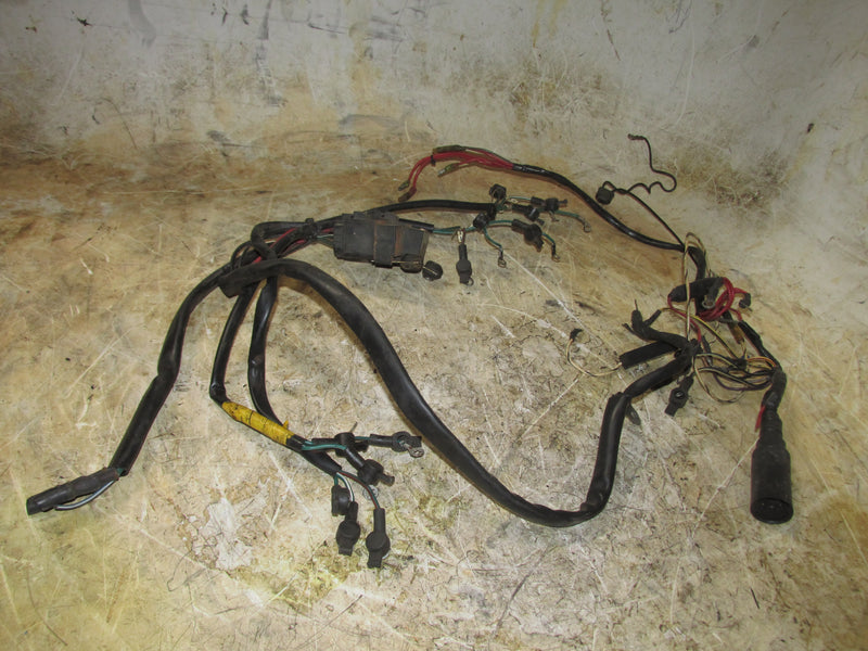 Mercury 150hp XR6 2 stroke outboard Engine wiring harness (826730A4)