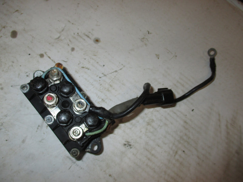 Yamaha 90hp 2 stroke outboard tilt trim relay (61A-81950-00)
