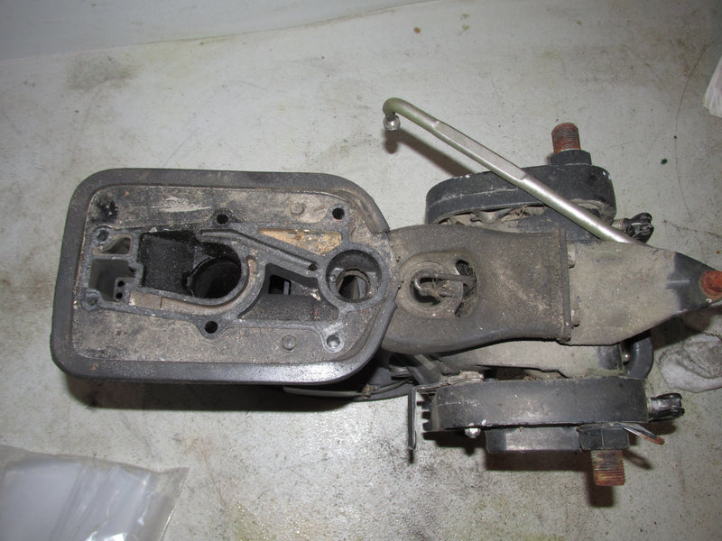 Mercury 25hp 2 Stroke Outboard 15" short shaft mid-section