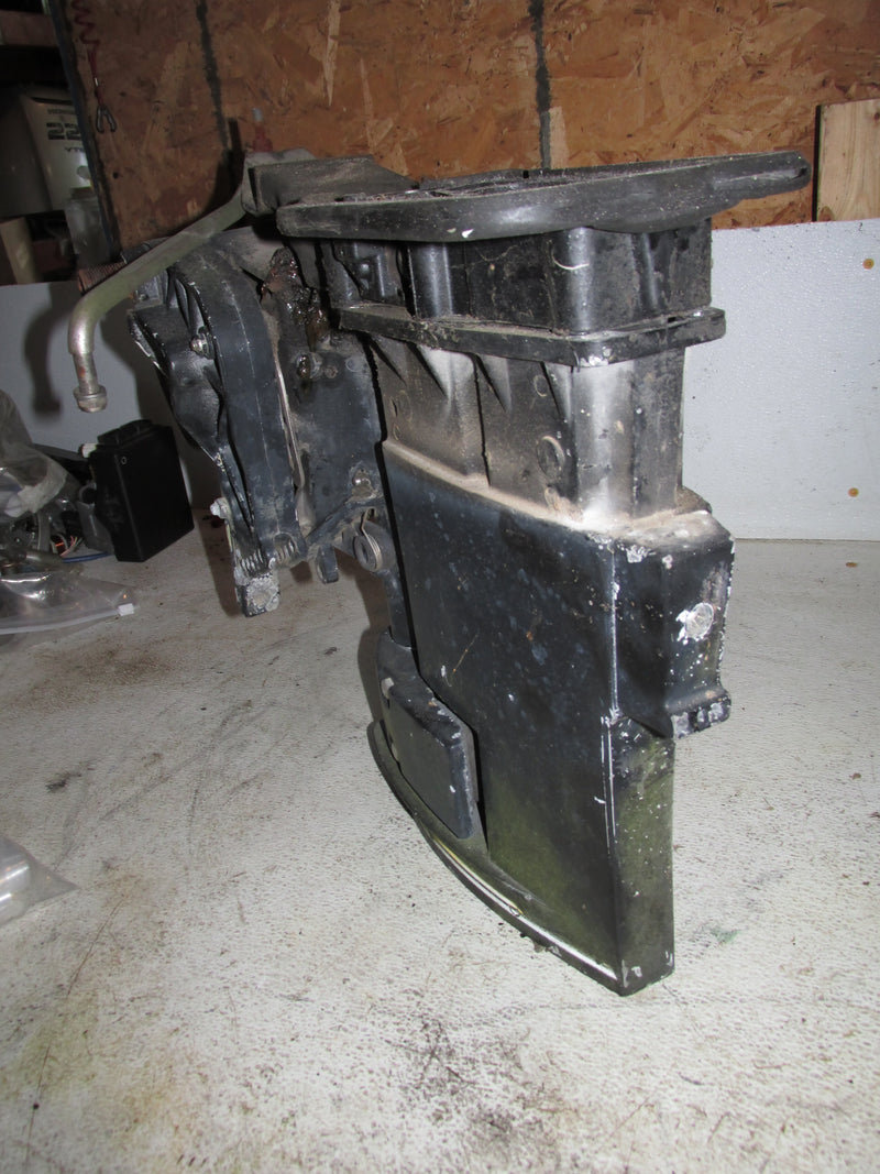 Mercury 25hp 2 Stroke Outboard 15" short shaft mid-section