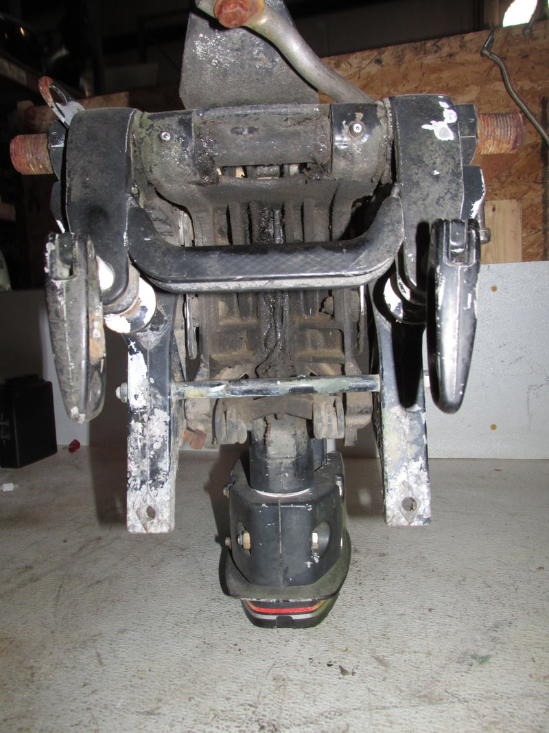 Mercury 25hp 2 Stroke Outboard 15" short shaft mid-section