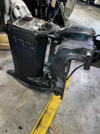 Load image into Gallery viewer, 2000 yamaha outboard 40 hp C40TLRY Mid section
