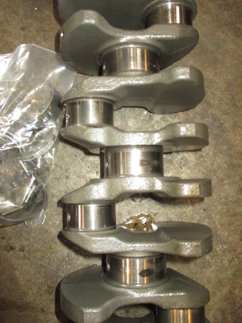 Suzuki DF70 70hp 4 stroke outboard crankshaft (12220-99E01)