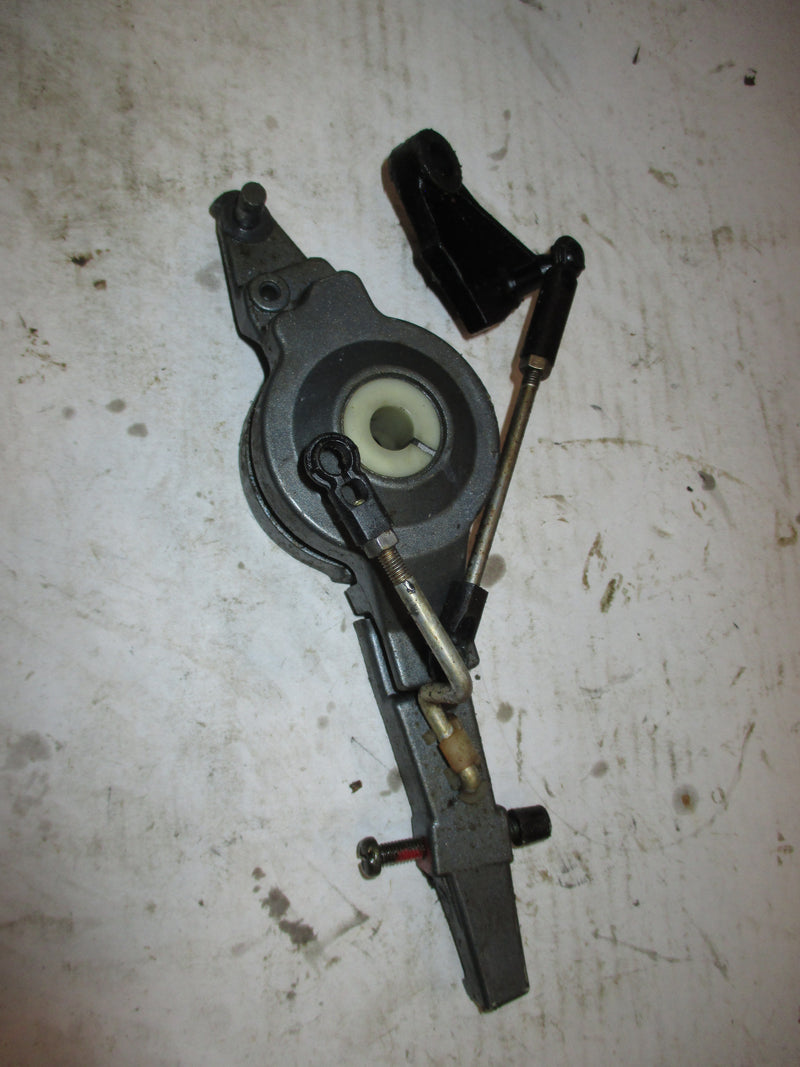 Yamaha 90hp 2 stroke outboard throttle arm (688-41631-01-94)