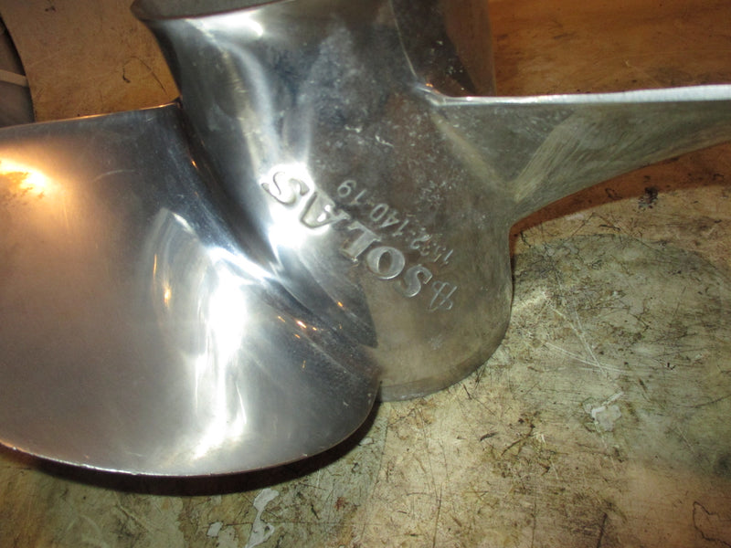 Honda BF135 / 150hp outboard Solas stainless counter propellor 1532-140-19