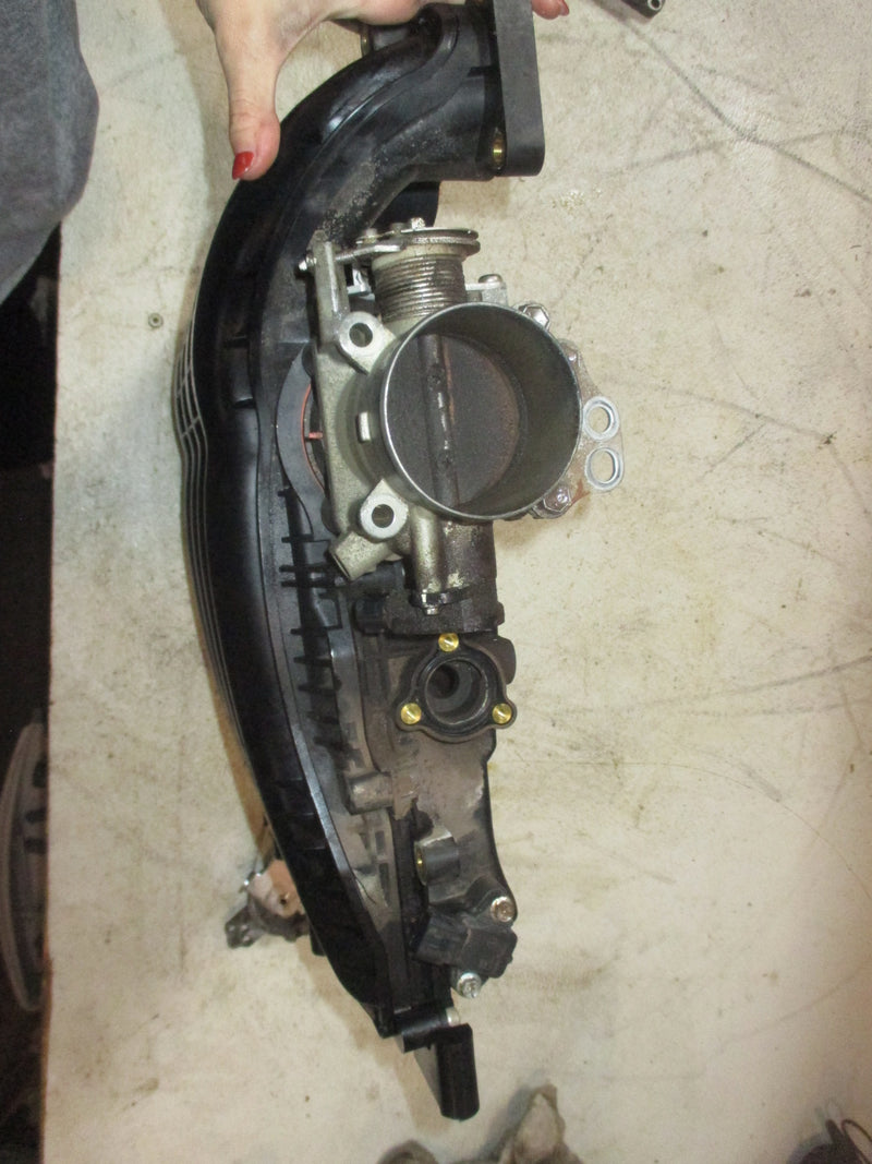 Suzuki DF150 150hp Outboard Intake Manifold and Throttle Body (13110-96J00)