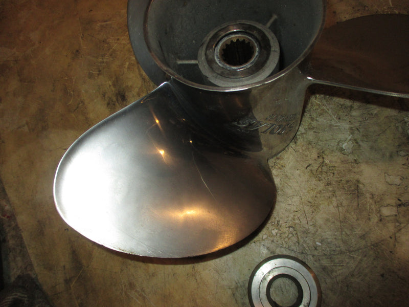 Honda BF135 / 150hp outboard Solas stainless counter propellor 1532-140-19