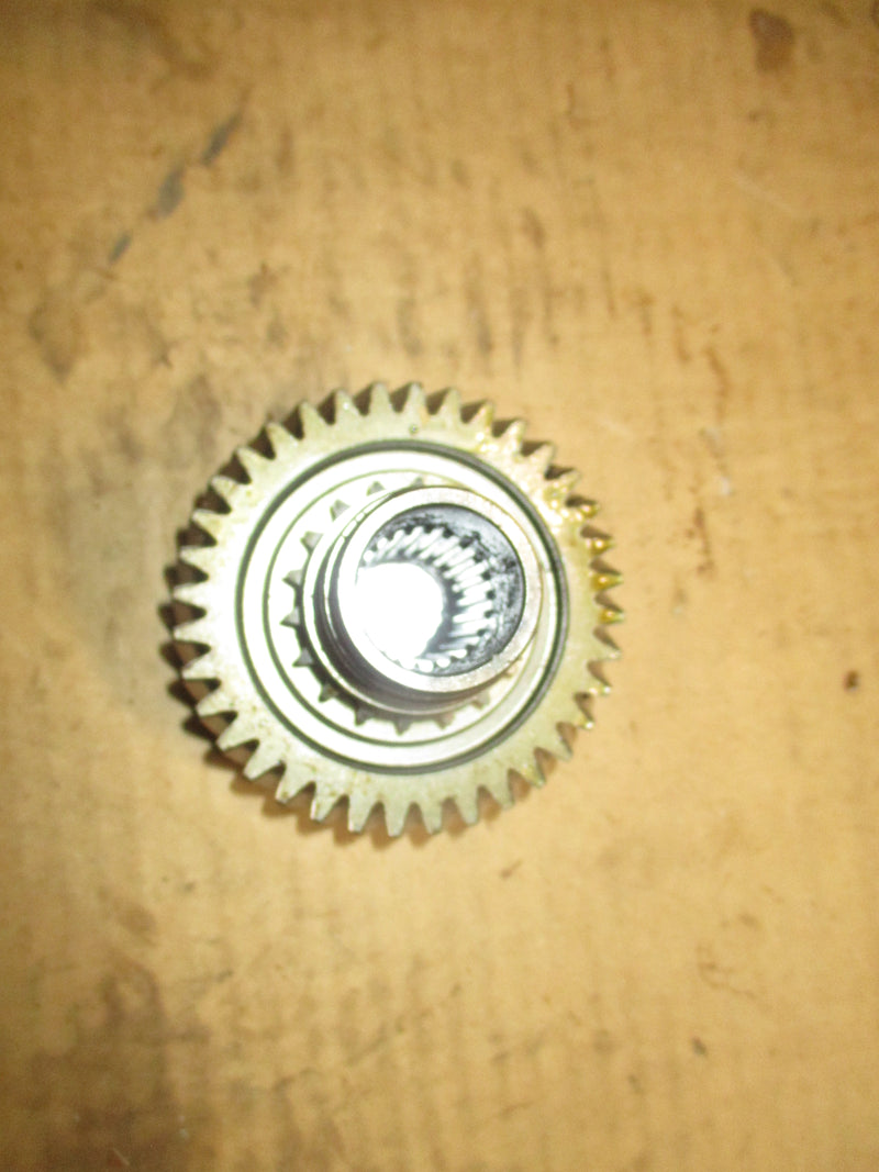 Suzuki DF90 outboard driven gear (12732-90J00)