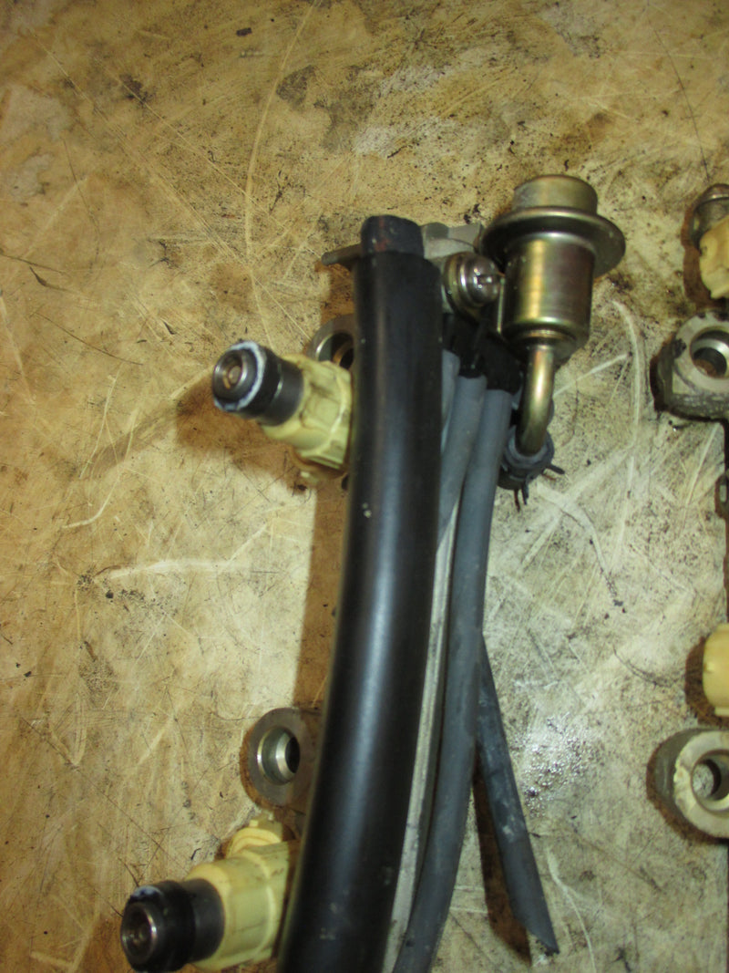 Yamaha 225hp 4 stroke outboard Fuel Rail and Injector set 69J-13170-00