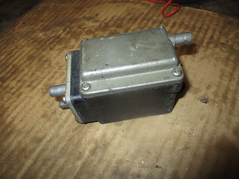 Yamaha 9.9 4 stroke outboard air canister