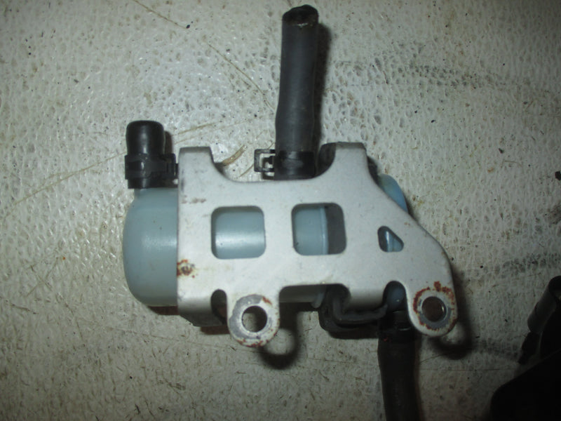 Suzuki DF150 150hp Outboard Fuel Pump and Filter (15100-96J0V)