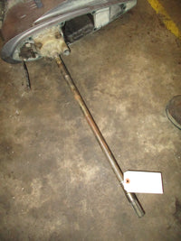 Load image into Gallery viewer, Yamaha 200hp 2 stroke outboard 25" lower unit
