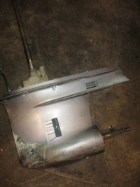 Load image into Gallery viewer, Yamaha 200hp 2 stroke outboard 25" lower unit
