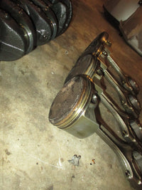 Load image into Gallery viewer, Honda BF135A 135hp 4 stroke outboard piston and rod set of 4 (13101-ZY6-000)
